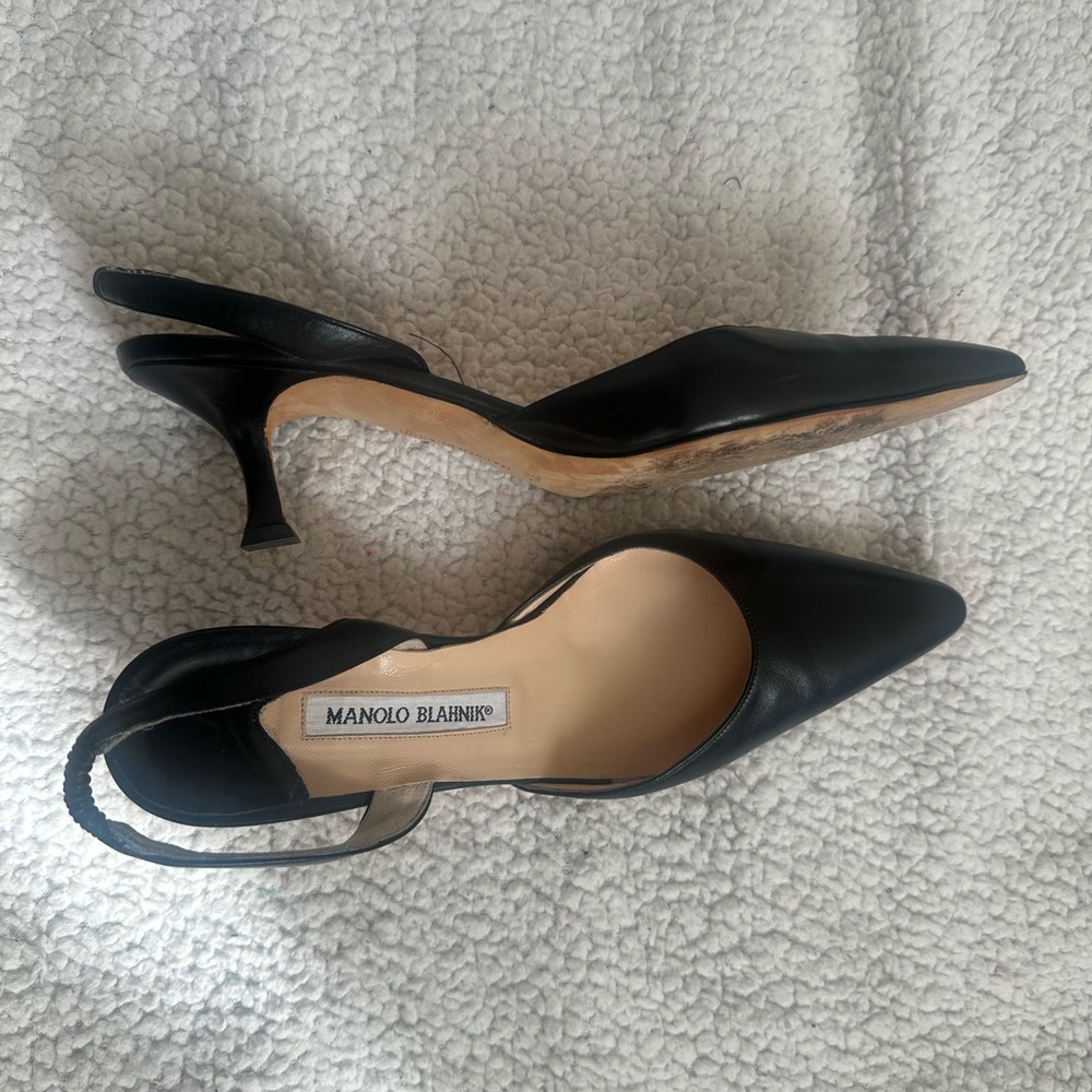 Manolo Blahnik Black Leather Heels - Picture 3 of 11